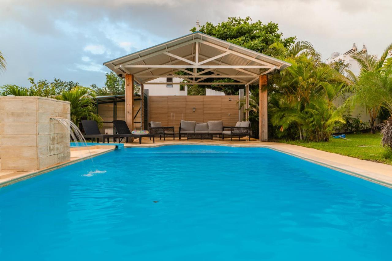 Stella Marris Beachfront Villa Pointe aux Sable エクステリア 写真